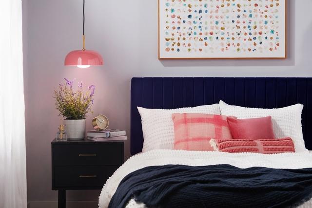 GE Grow Lights Bedside Plant